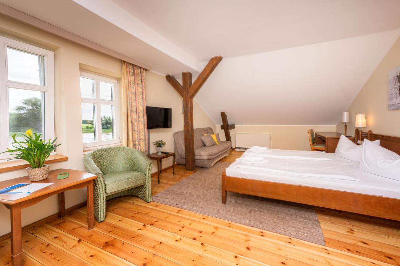 Hotel Elbterrasse Woerlitz Oranienbaum-Woerlitz Zewnętrze zdjęcie